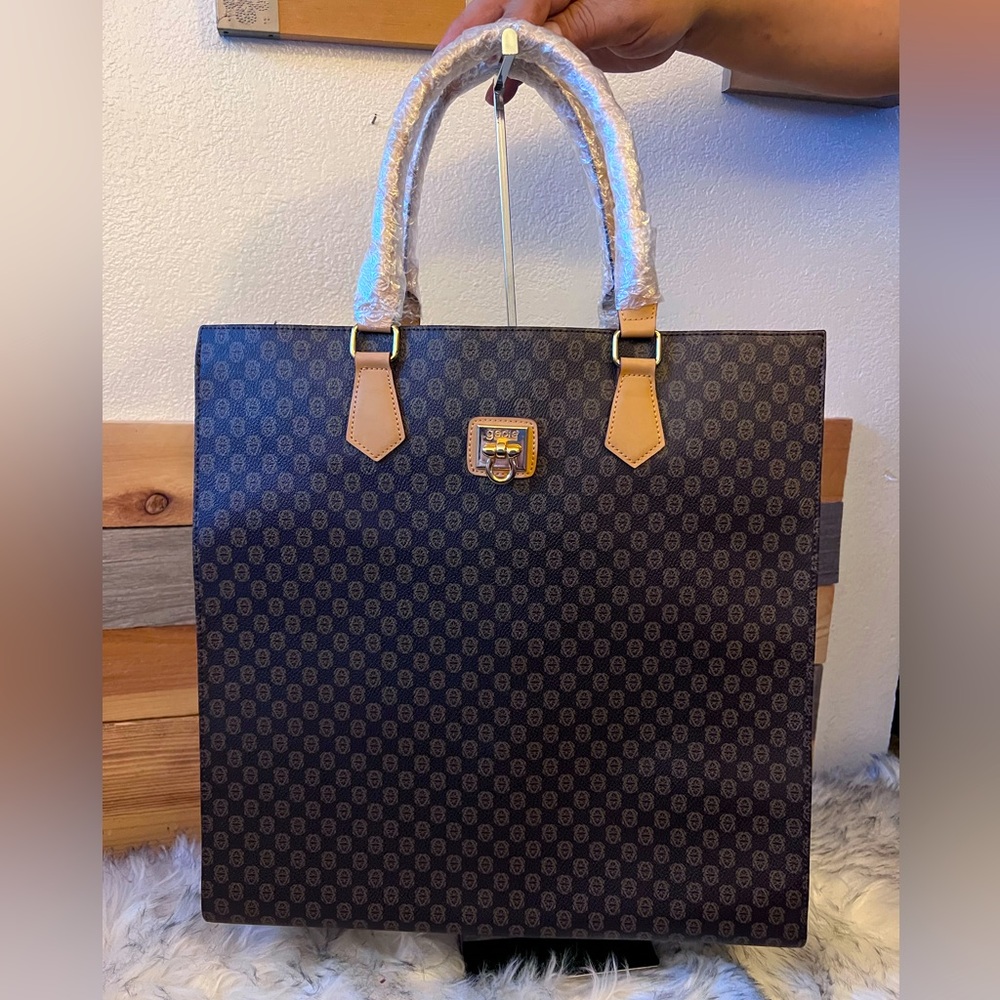 Brand new TOTE BAG
